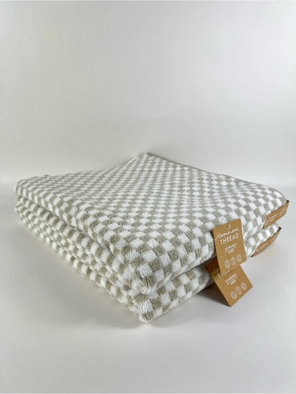 Common Thread 2 Pc Bamboo Bath Towels Tan and White Check Print Soft Cotton NEW